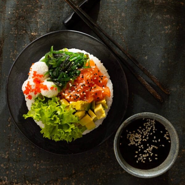 ŁOSOŚ POKE BOWL